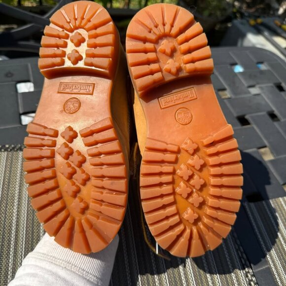 Timberland Kids Boots – Size US 2 – Like New - Picture 5 of 9